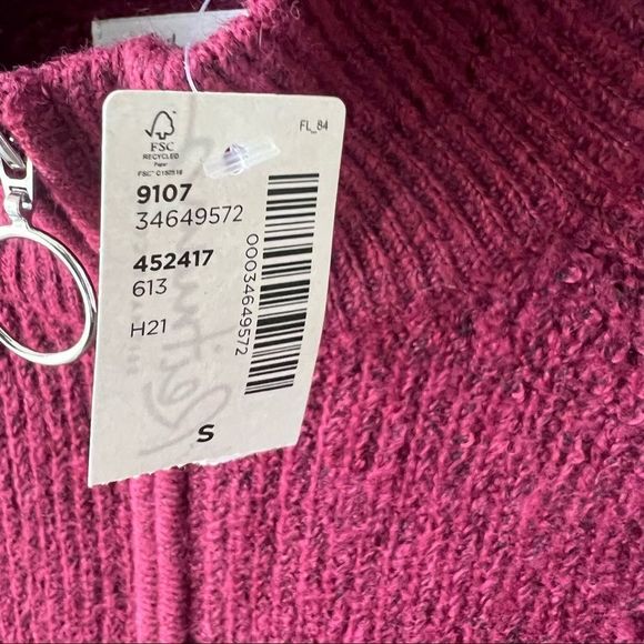 NWT Reitmans Ribbed Mock Neck Half Zip Pullover, soft and lightweight - Picture 7 of 8